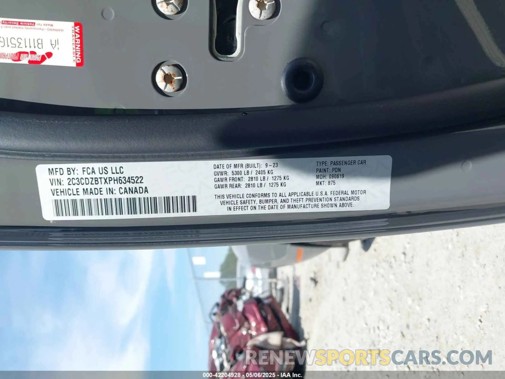 9 Photograph of a damaged car 2C3CDZBTXPH634522 DODGE CHALLENGER 2023