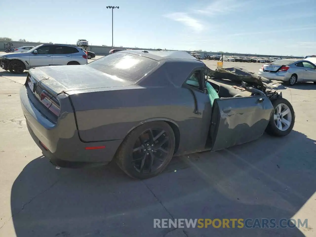 3 Photograph of a damaged car 2C3CDZBTXPH634679 DODGE CHALLENGER 2023