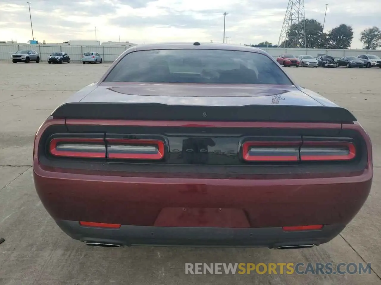 6 Photograph of a damaged car 2C3CDZBTXPH668783 DODGE CHALLENGER 2023