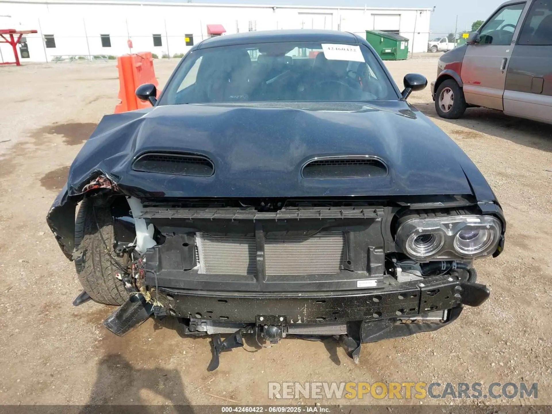 6 Photograph of a damaged car 2C3CDZC92PH558586 DODGE CHALLENGER 2023