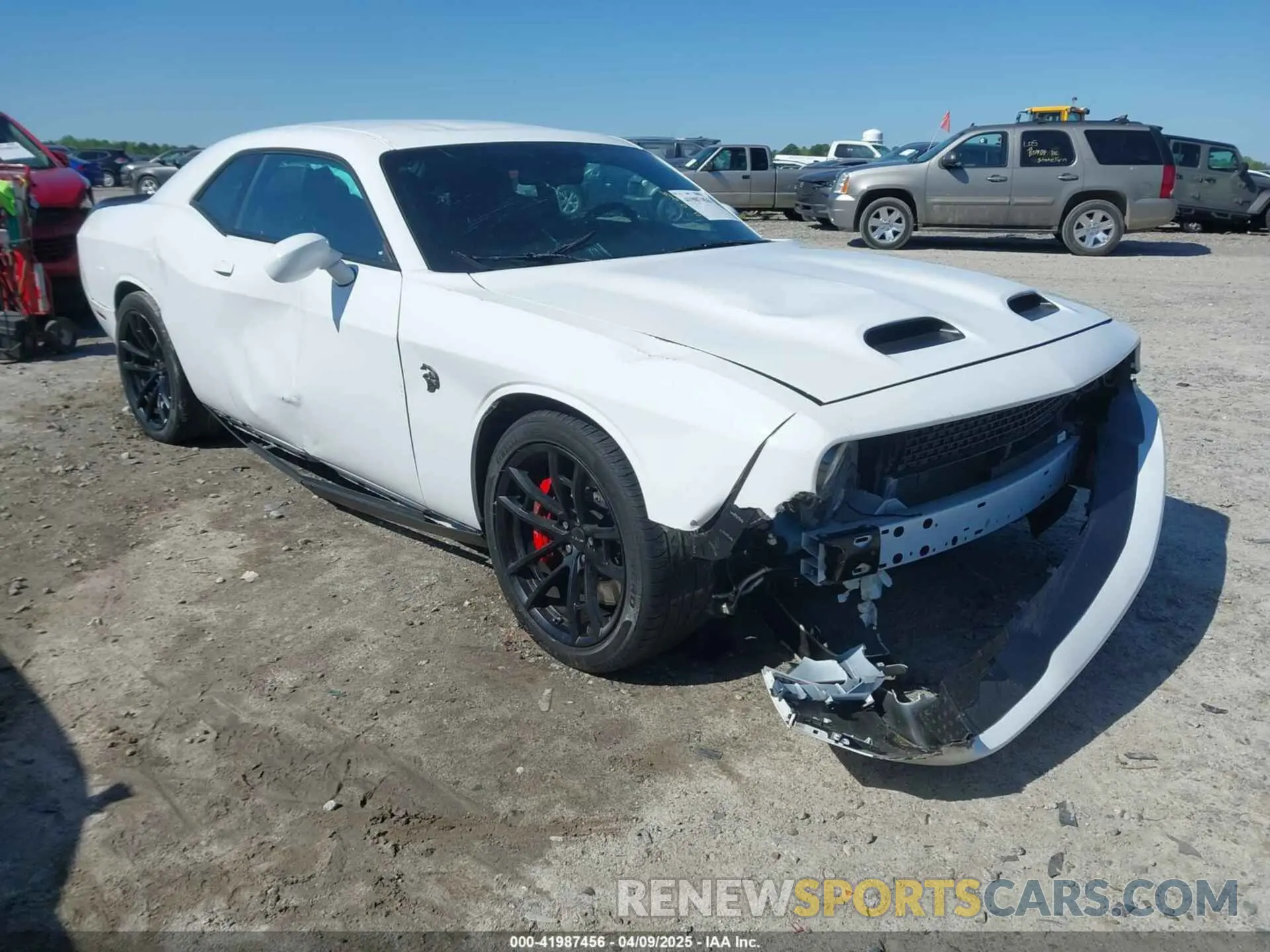 1 Photograph of a damaged car 2C3CDZC92PH581317 DODGE CHALLENGER 2023