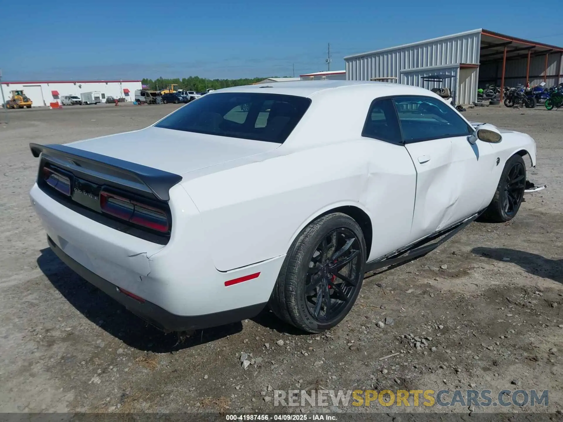 4 Photograph of a damaged car 2C3CDZC92PH581317 DODGE CHALLENGER 2023