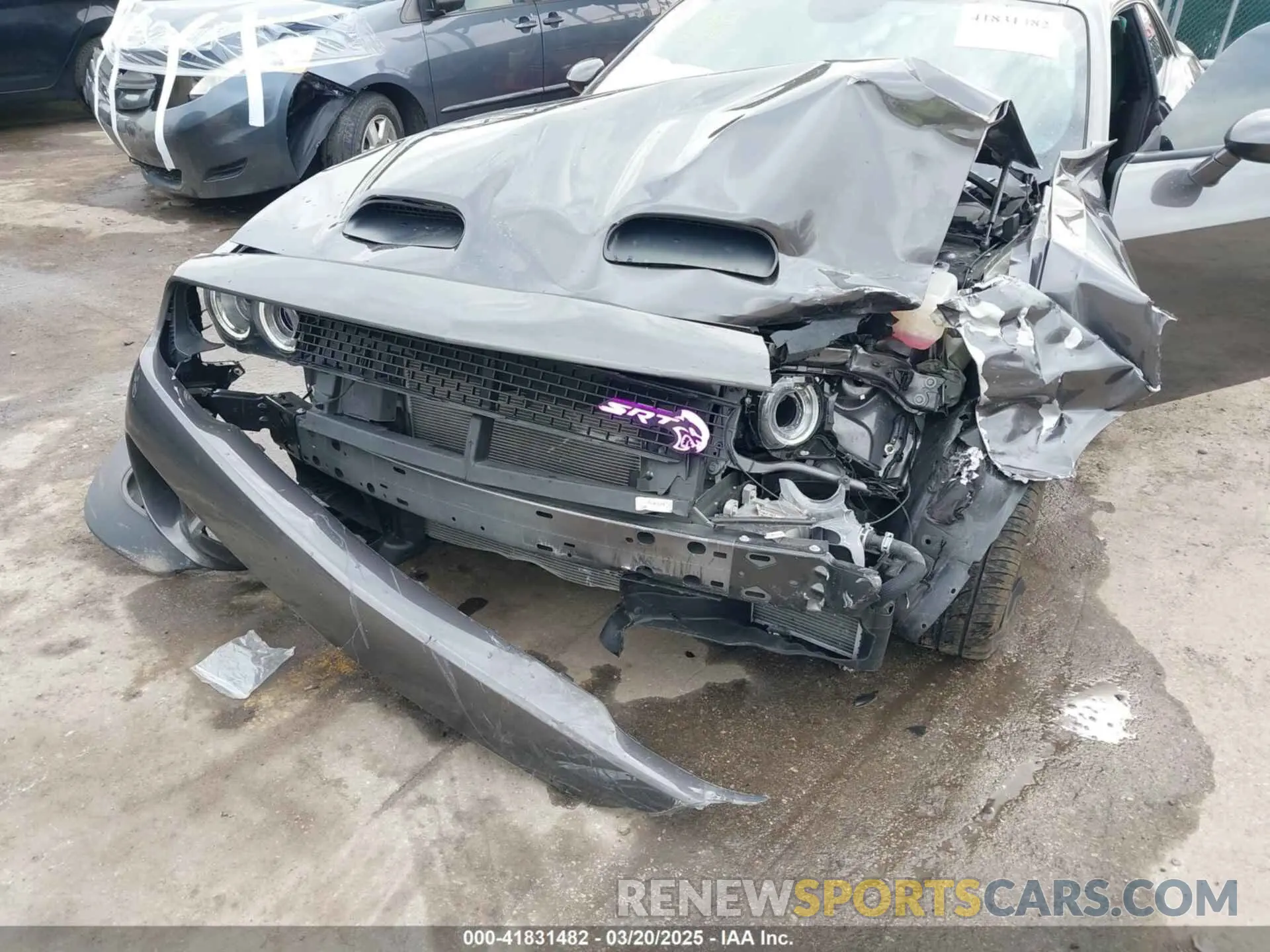 6 Photograph of a damaged car 2C3CDZC94PH503623 DODGE CHALLENGER 2023
