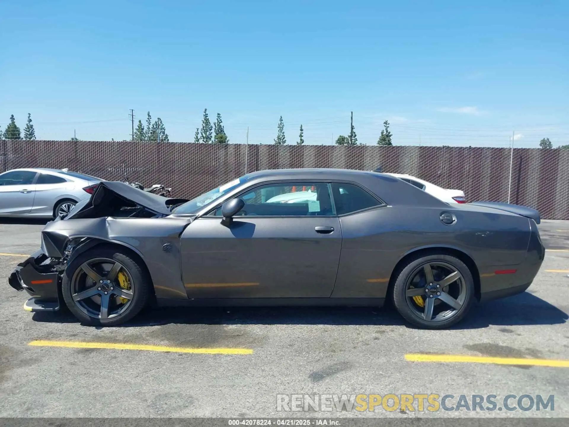 14 Photograph of a damaged car 2C3CDZC95PH590495 DODGE CHALLENGER 2023