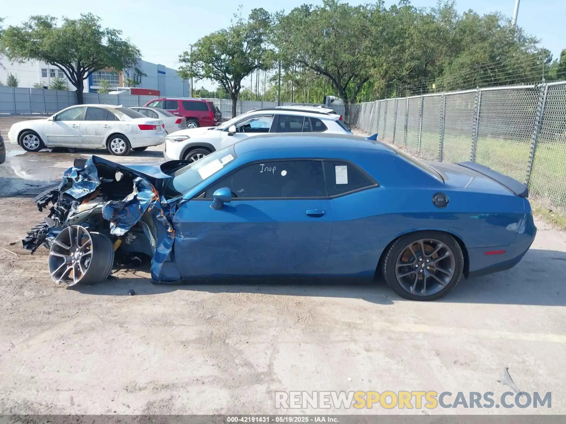 14 Photograph of a damaged car 2C3CDZFJ0PH645344 DODGE CHALLENGER 2023