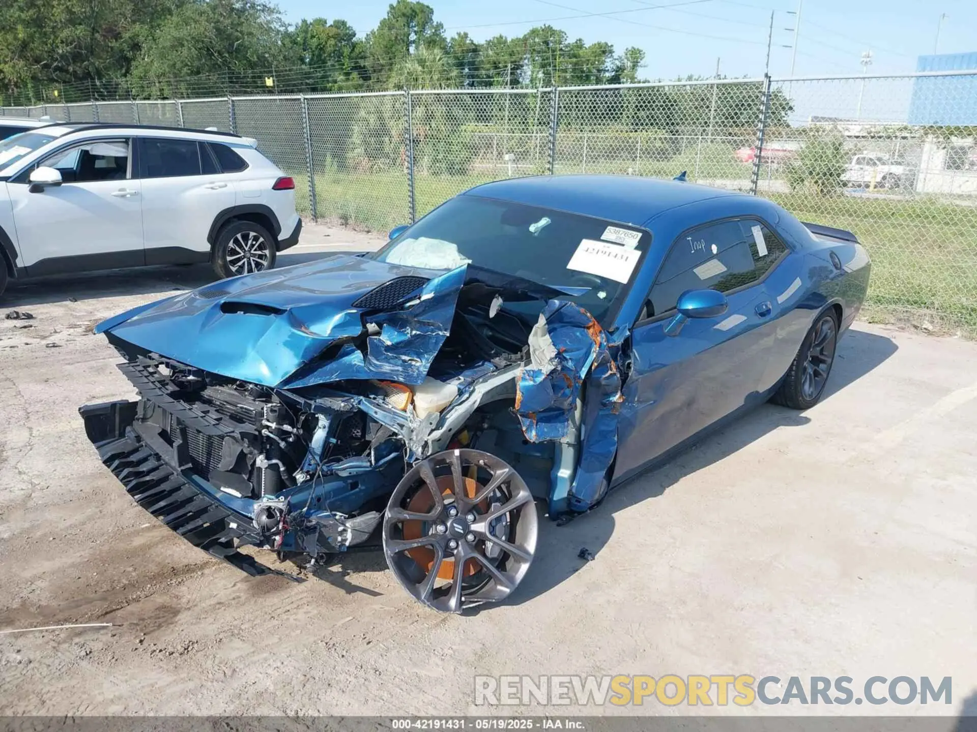 2 Photograph of a damaged car 2C3CDZFJ0PH645344 DODGE CHALLENGER 2023