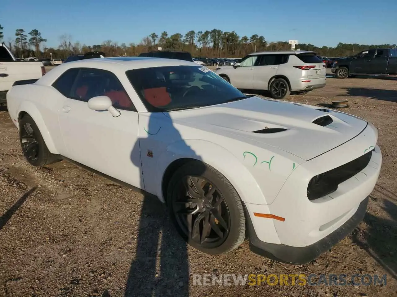 4 Photograph of a damaged car 2C3CDZFJ0PH680871 DODGE CHALLENGER 2023