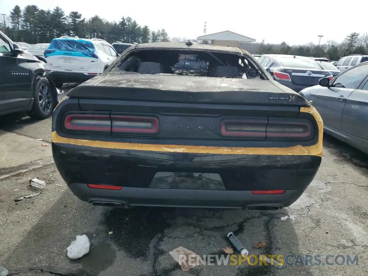 6 Photograph of a damaged car 2C3CDZFJ1PH521616 DODGE CHALLENGER 2023