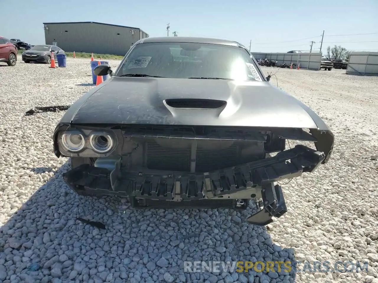 5 Photograph of a damaged car 2C3CDZFJ2PH641683 DODGE CHALLENGER 2023