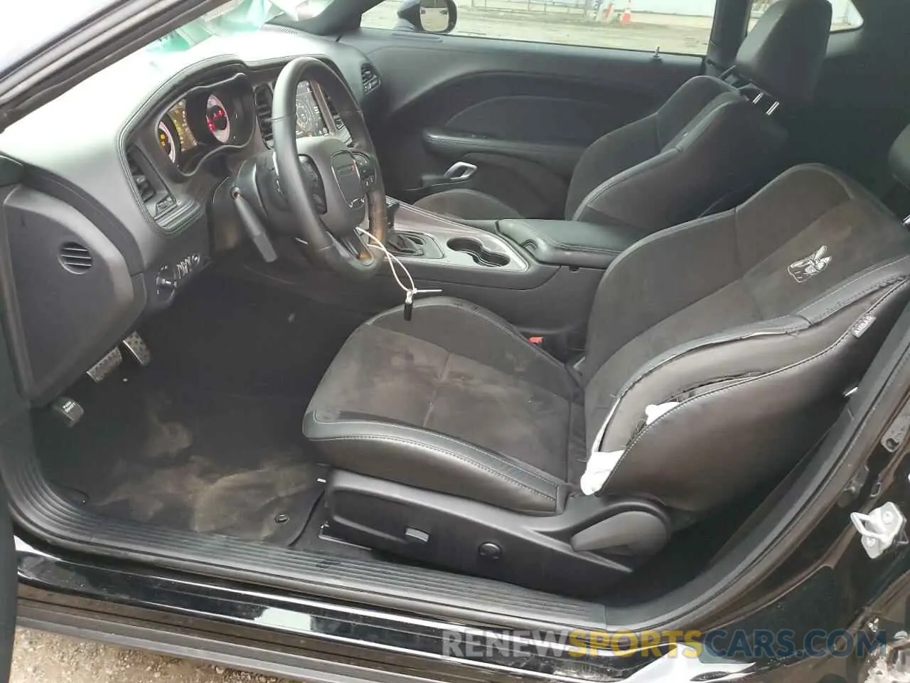 7 Photograph of a damaged car 2C3CDZFJ4PH544596 DODGE CHALLENGER 2023