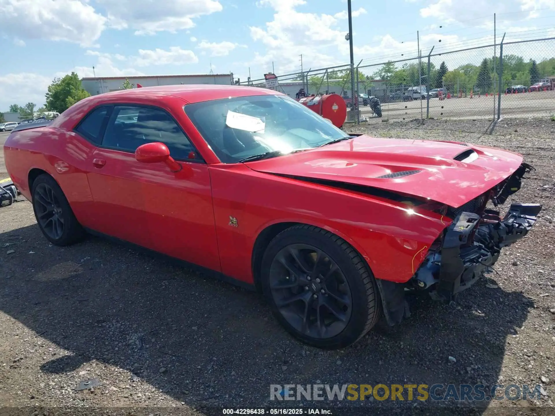 1 Photograph of a damaged car 2C3CDZFJ5PH680994 DODGE CHALLENGER 2023