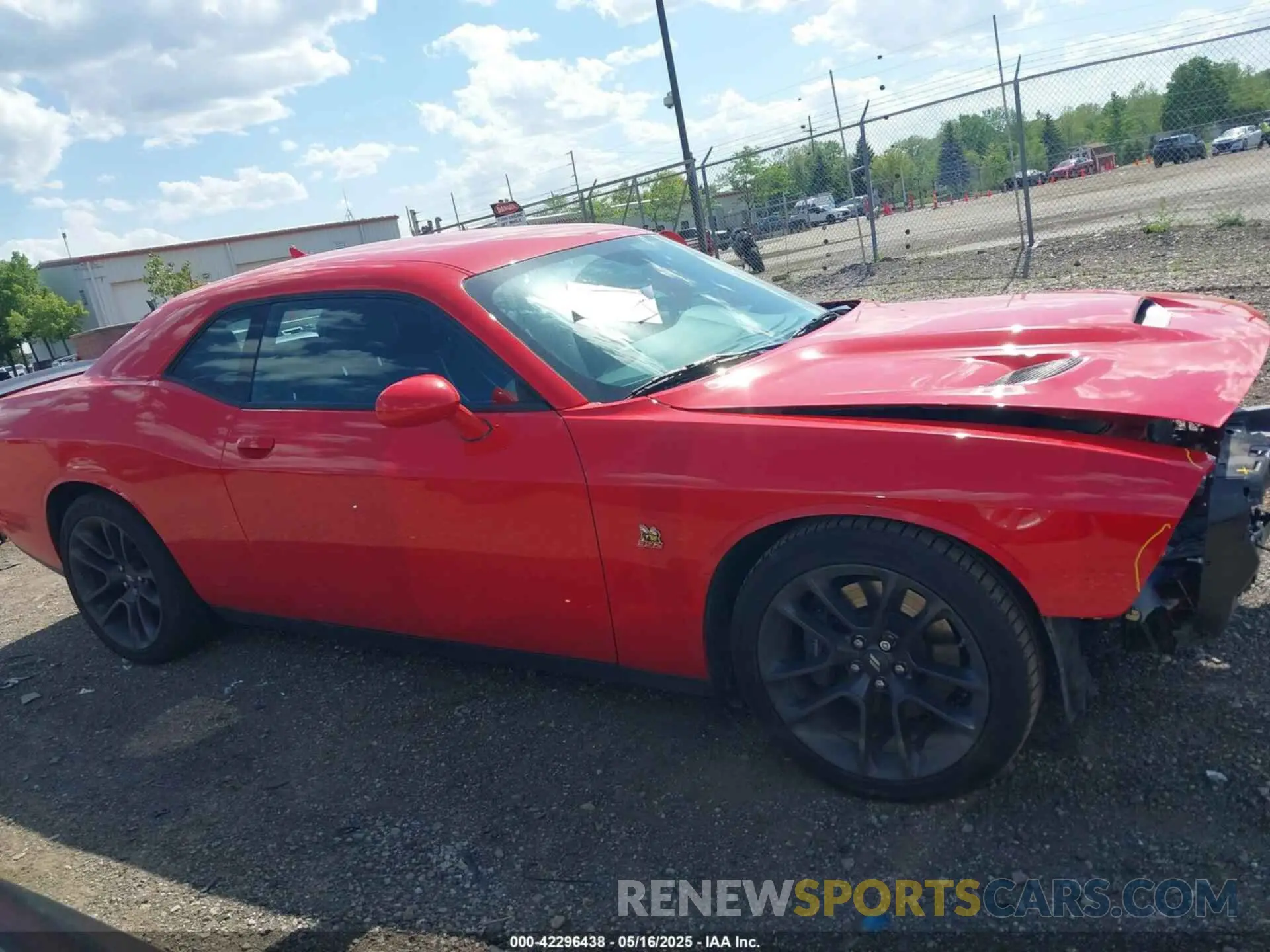 14 Photograph of a damaged car 2C3CDZFJ5PH680994 DODGE CHALLENGER 2023