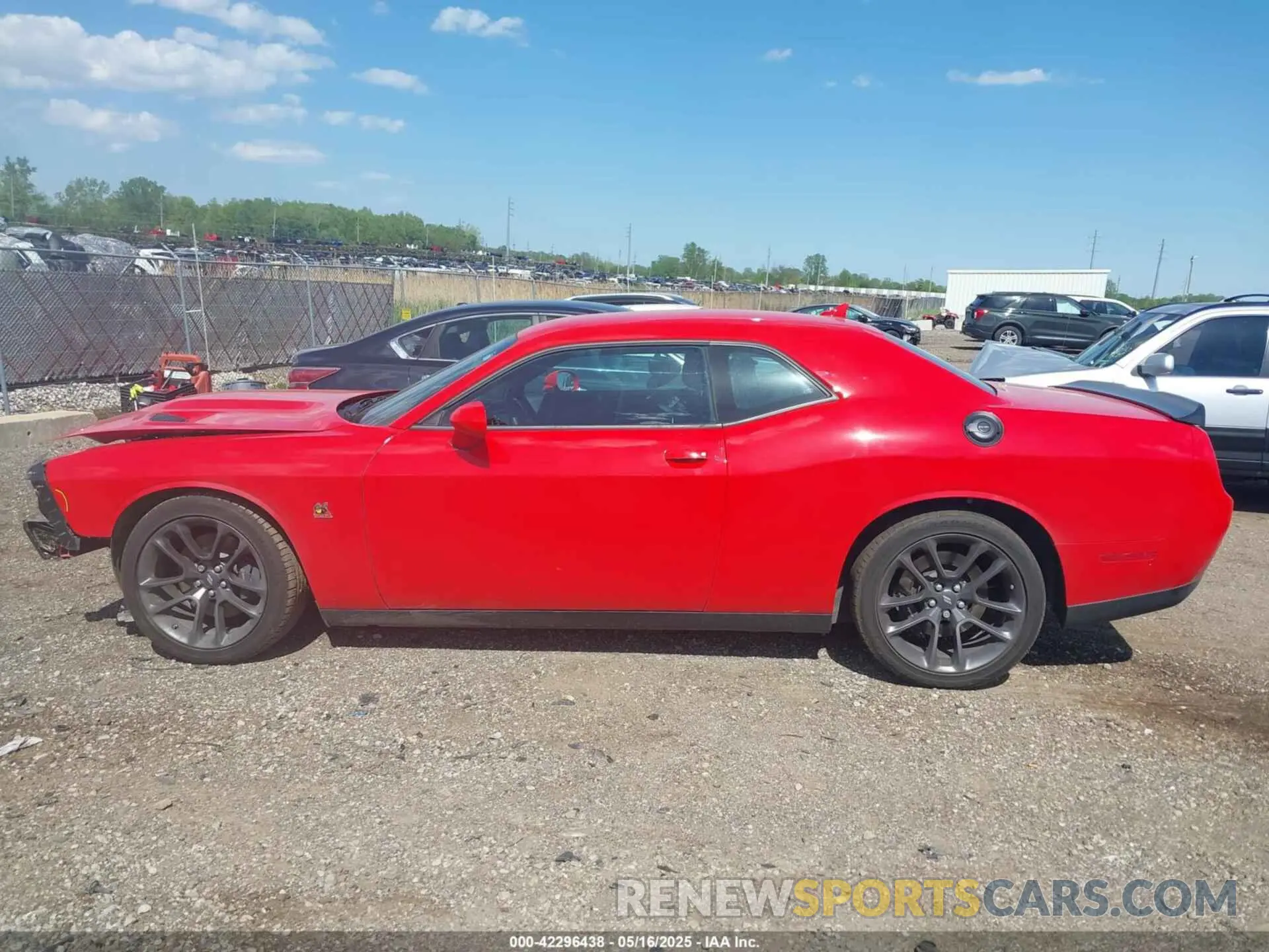 15 Photograph of a damaged car 2C3CDZFJ5PH680994 DODGE CHALLENGER 2023