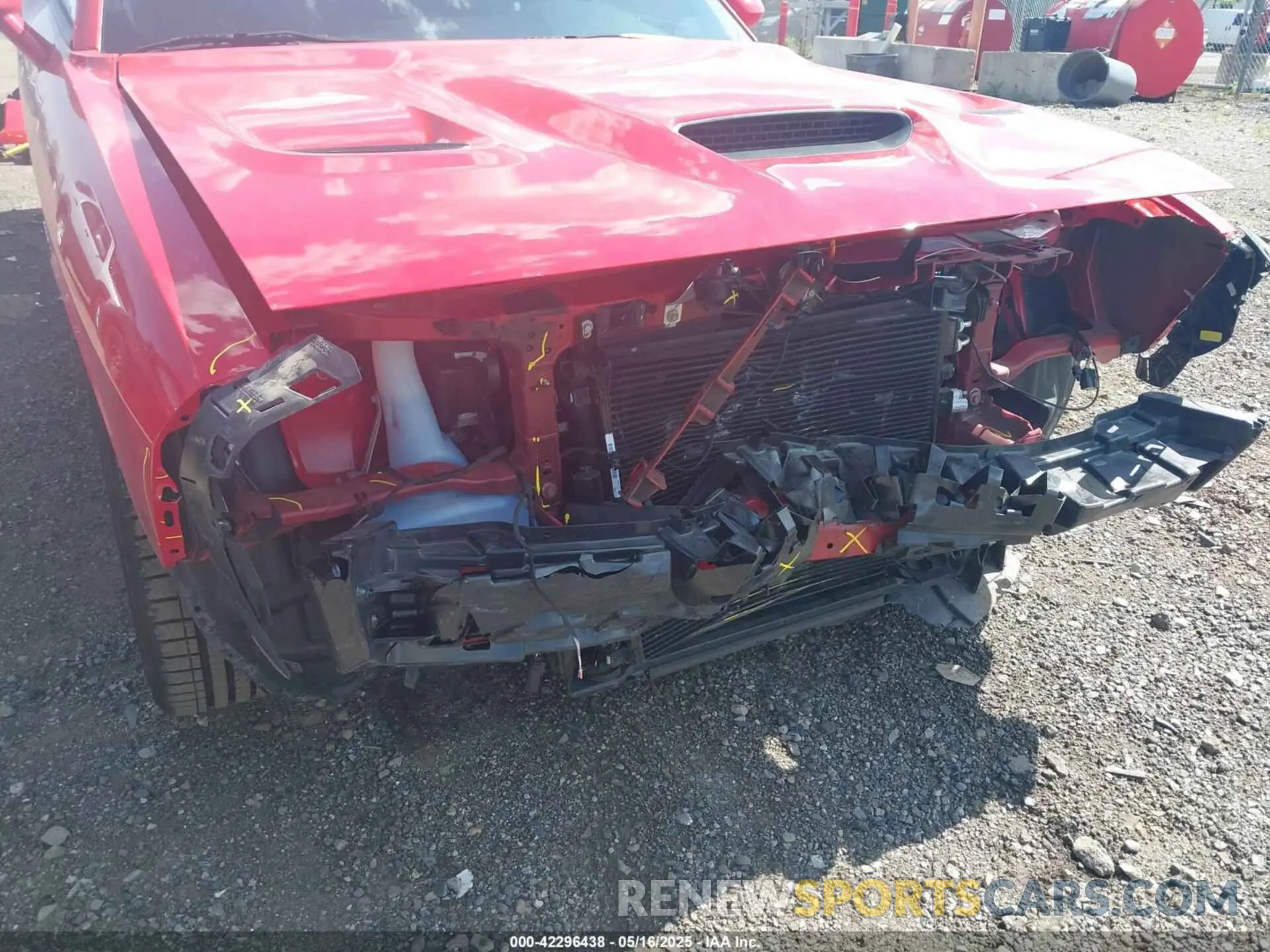 19 Photograph of a damaged car 2C3CDZFJ5PH680994 DODGE CHALLENGER 2023