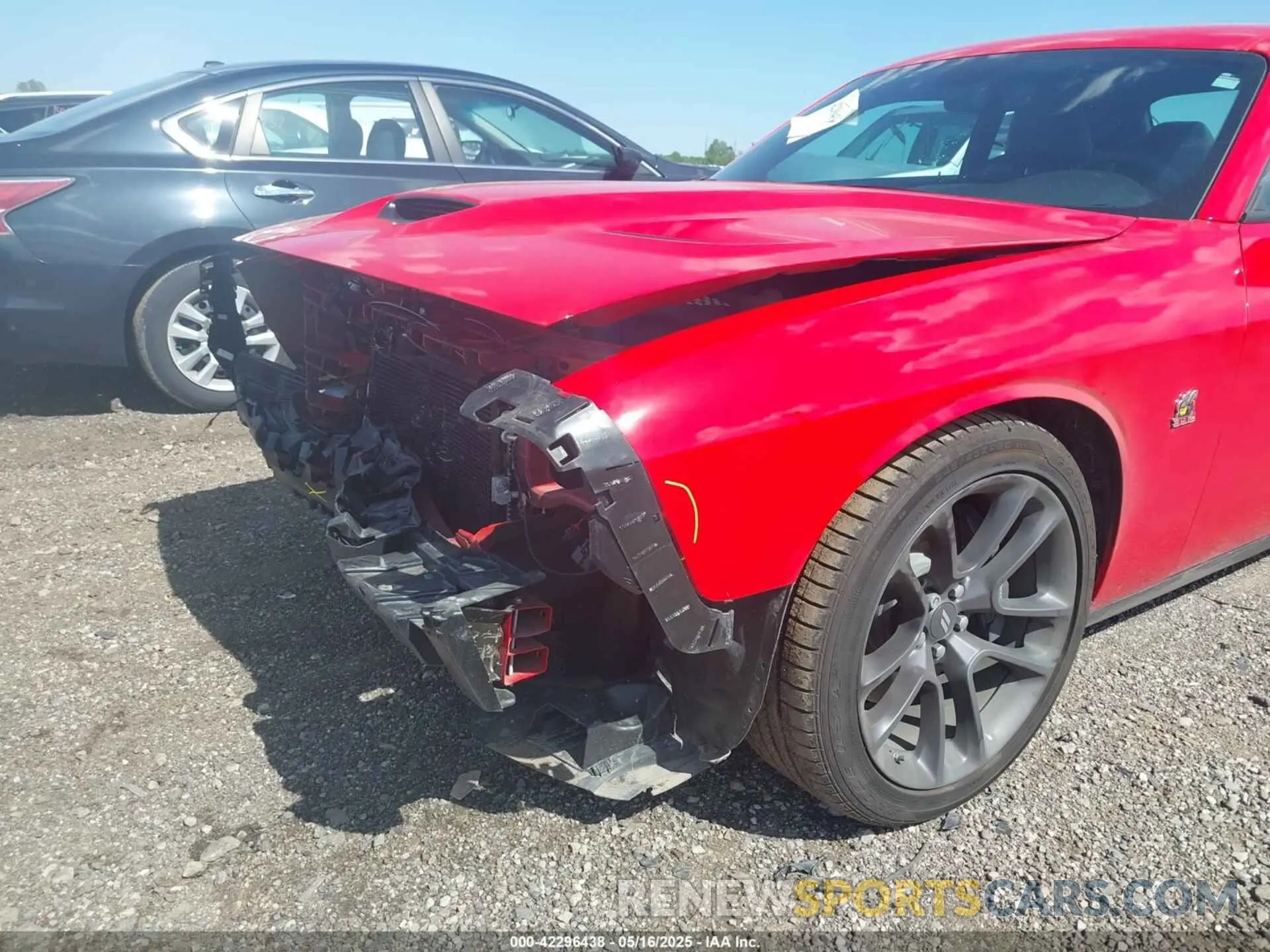 6 Photograph of a damaged car 2C3CDZFJ5PH680994 DODGE CHALLENGER 2023