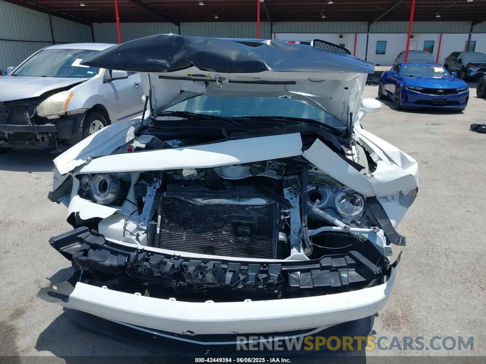 6 Photograph of a damaged car 2C3CDZFJ5PH686133 DODGE CHALLENGER 2023