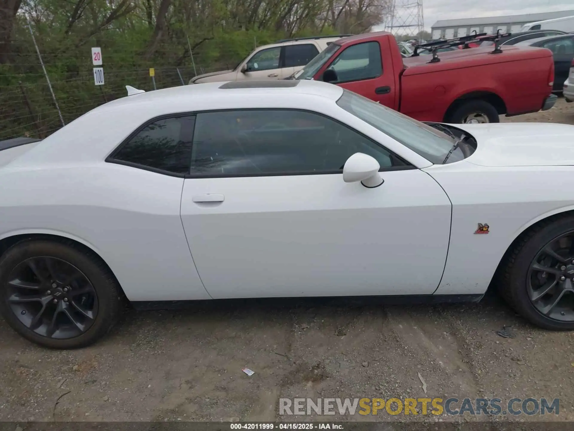 13 Photograph of a damaged car 2C3CDZFJ5PH693597 DODGE CHALLENGER 2023