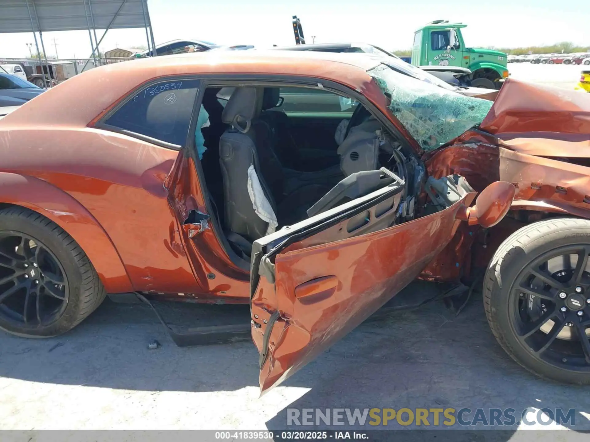 14 Photograph of a damaged car 2C3CDZFJ7PH553065 DODGE CHALLENGER 2023