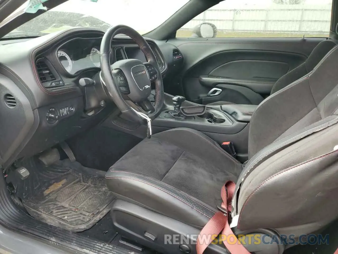 7 Photograph of a damaged car 2C3CDZFJ8PH562938 DODGE CHALLENGER 2023