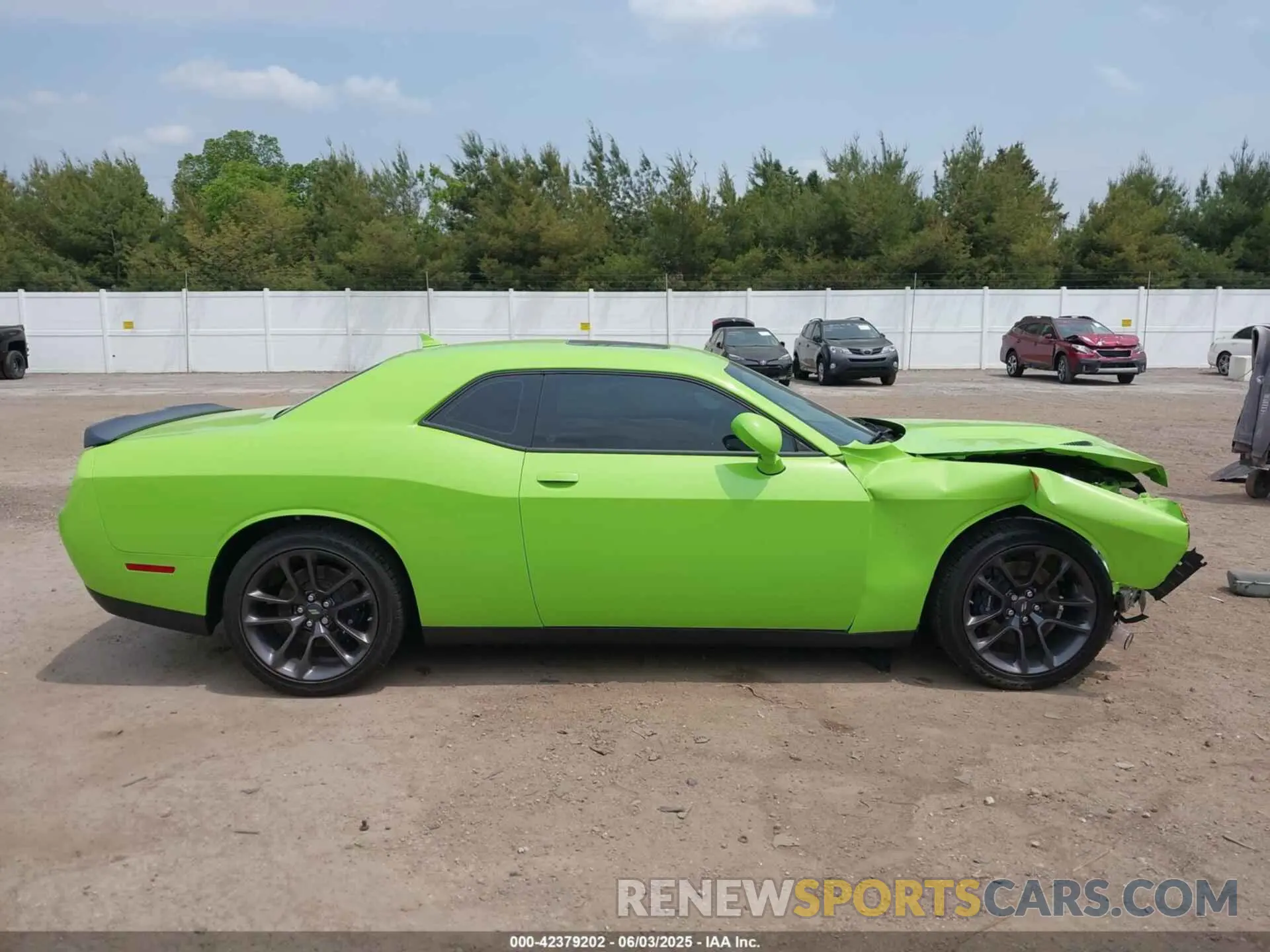 14 Photograph of a damaged car 2C3CDZFJ8PH614908 DODGE CHALLENGER 2023
