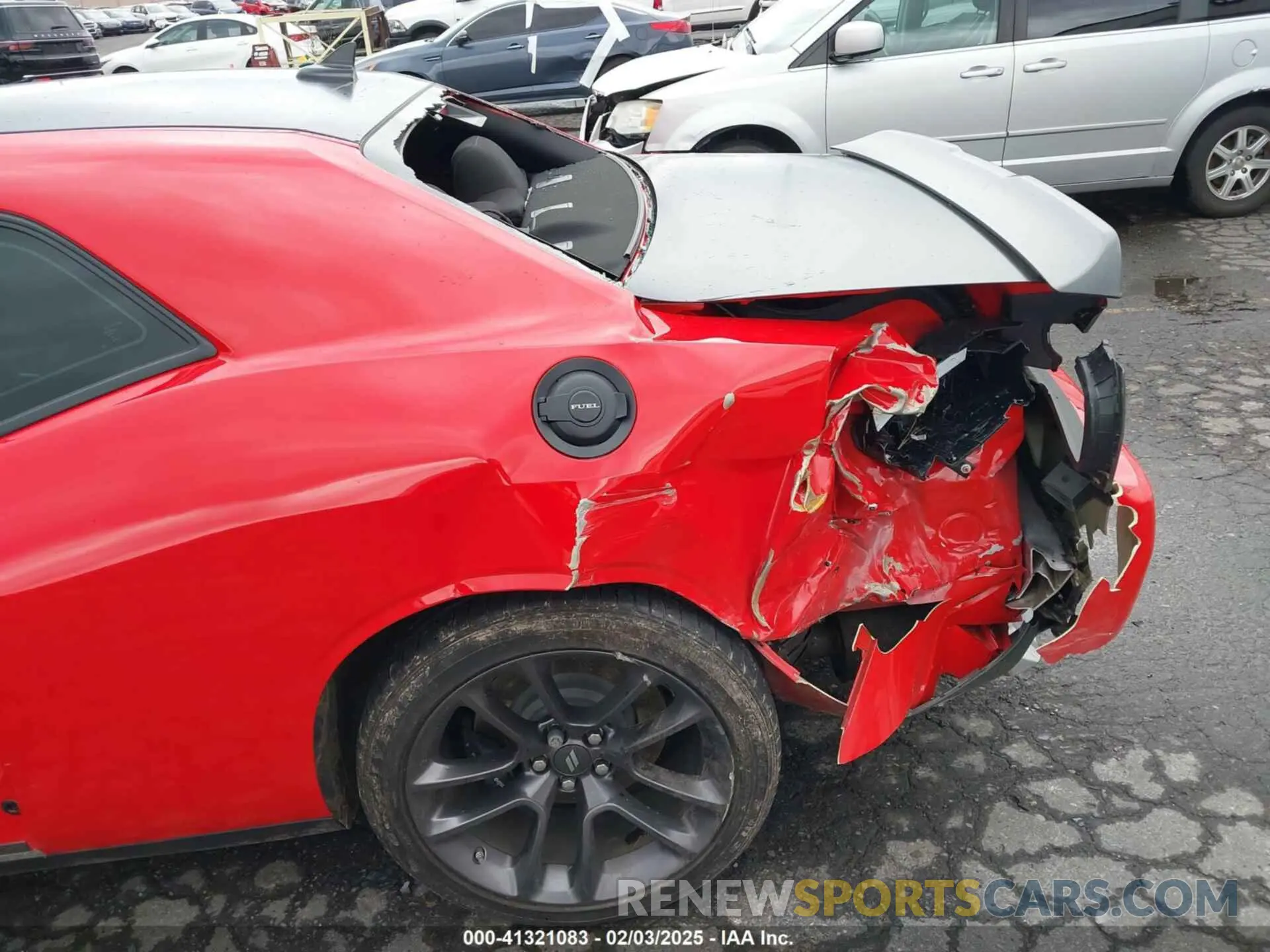 17 Photograph of a damaged car 2C3CDZFJ9PH554265 DODGE CHALLENGER 2023