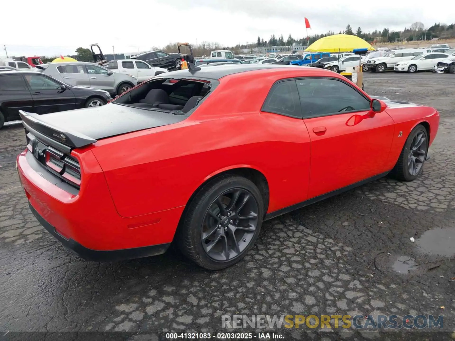 4 Photograph of a damaged car 2C3CDZFJ9PH554265 DODGE CHALLENGER 2023
