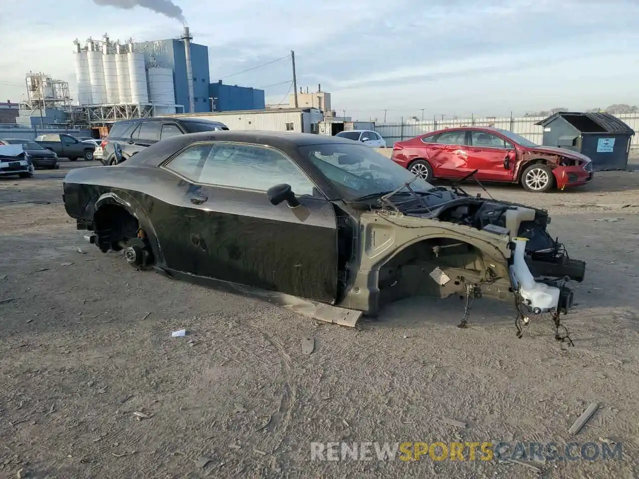 4 Photograph of a damaged car 2C3CDZFJ9PH637971 DODGE CHALLENGER 2023