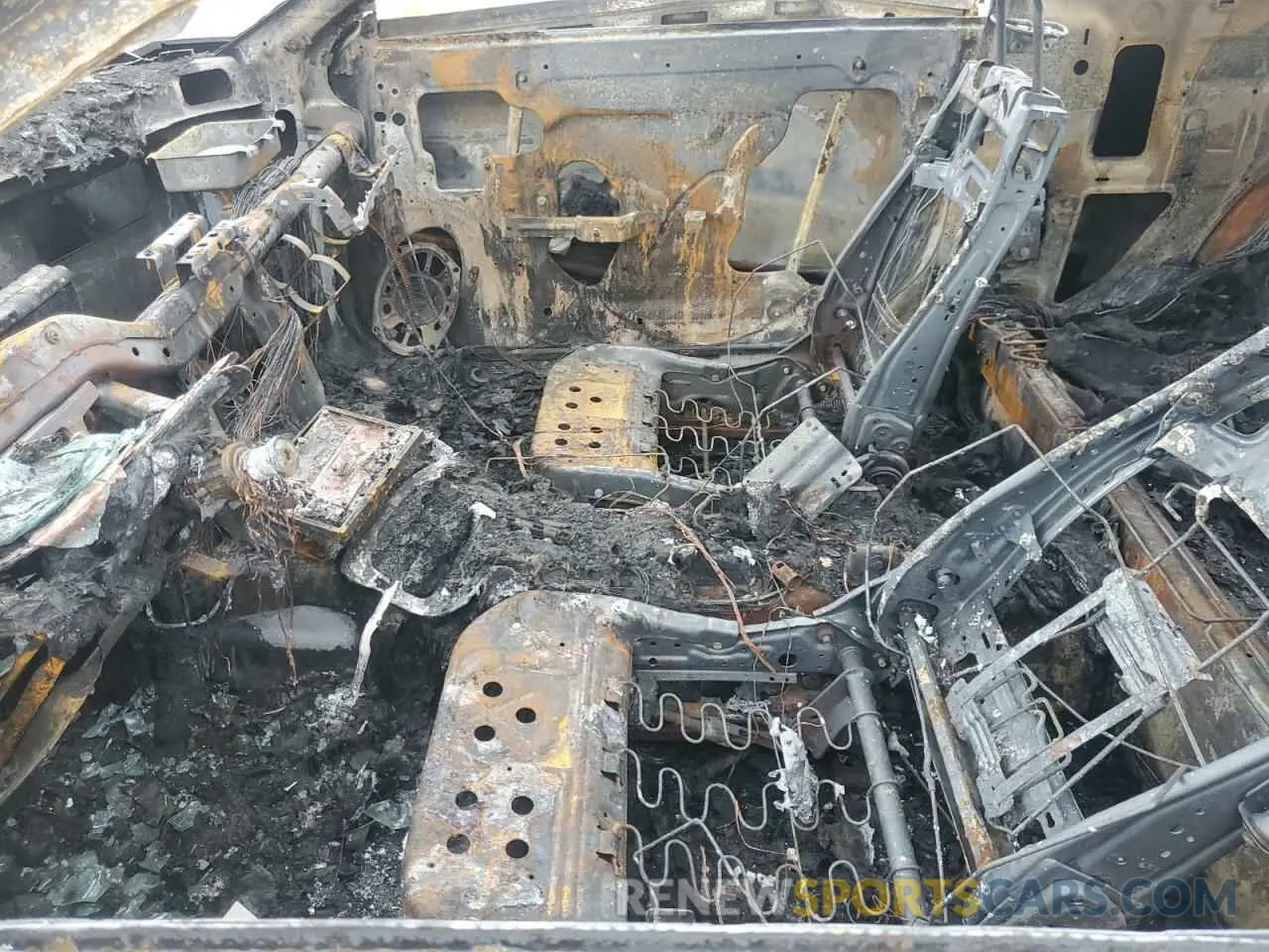 7 Photograph of a damaged car 2C3CDZGG6PH582835 DODGE CHALLENGER 2023