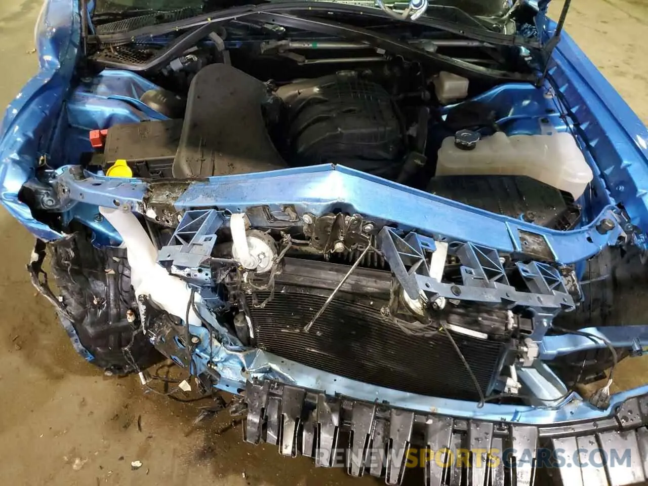 11 Photograph of a damaged car 2C3CDZGGXPH696952 DODGE CHALLENGER 2023