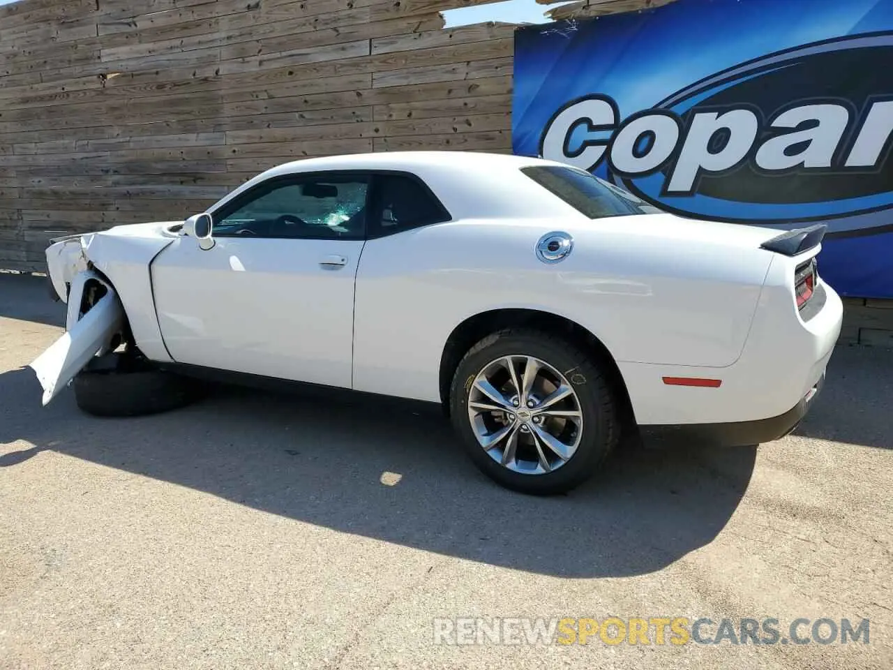 2 Photograph of a damaged car 2C3CDZGGXPH697065 DODGE CHALLENGER 2023