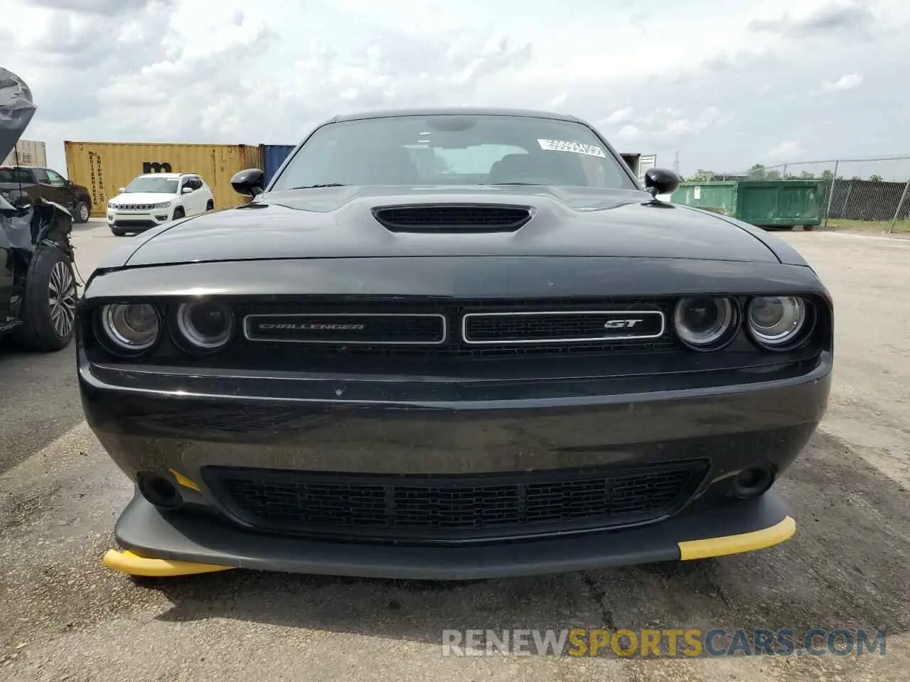 5 Photograph of a damaged car 2C3CDZJG0PH605356 DODGE CHALLENGER 2023