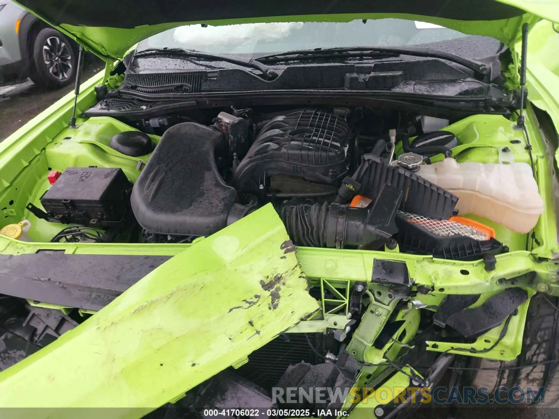 10 Photograph of a damaged car 2C3CDZJG1PH655098 DODGE CHALLENGER 2023