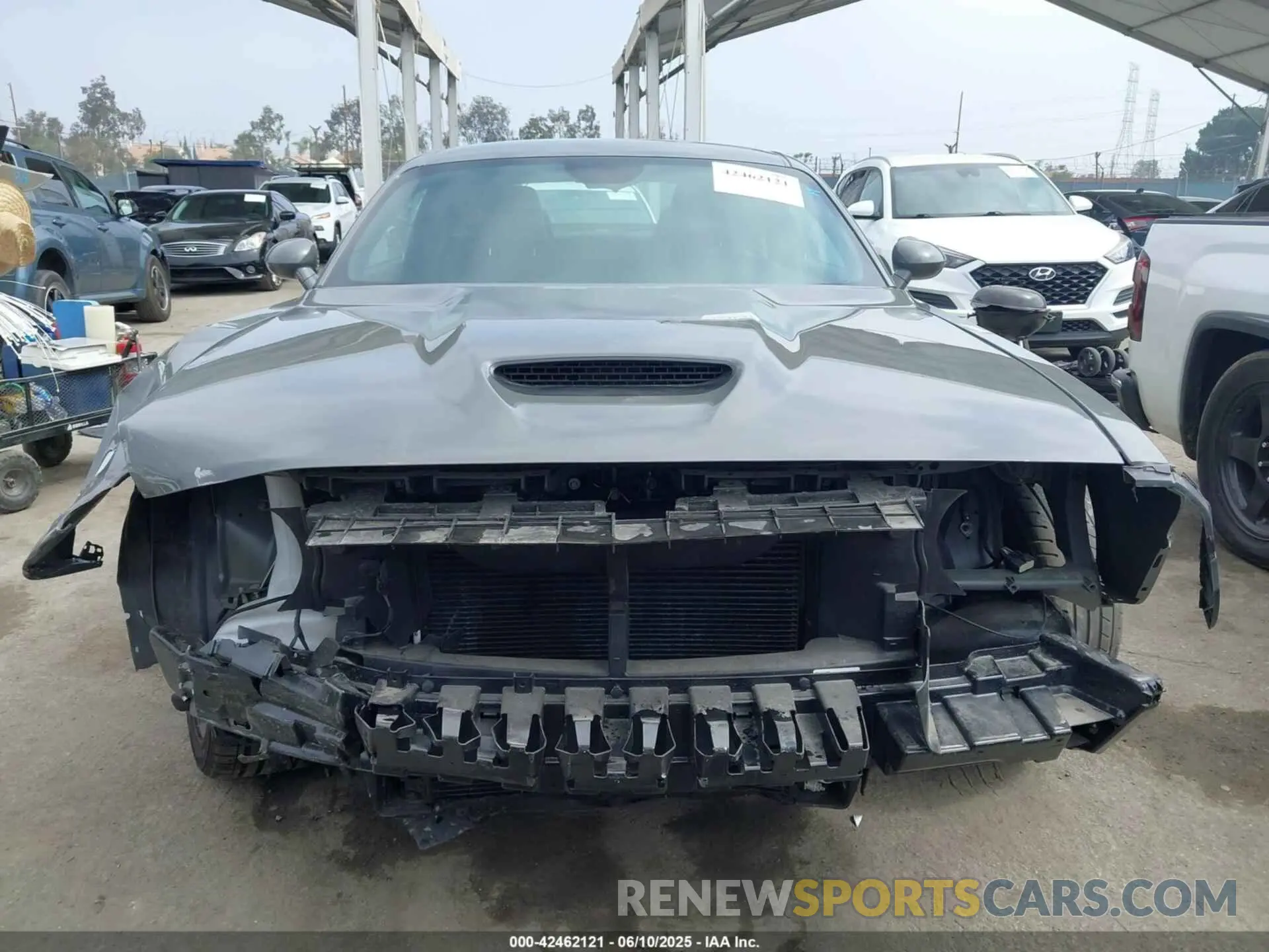13 Photograph of a damaged car 2C3CDZJG2PH688756 DODGE CHALLENGER 2023