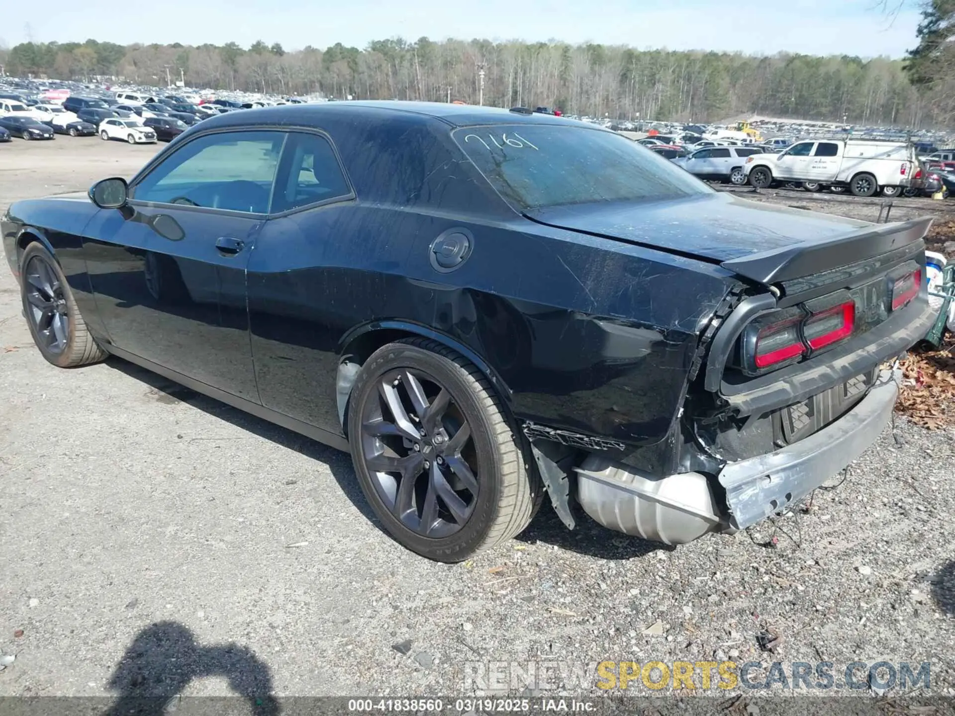 3 Photograph of a damaged car 2C3CDZJG3PH587161 DODGE CHALLENGER 2023