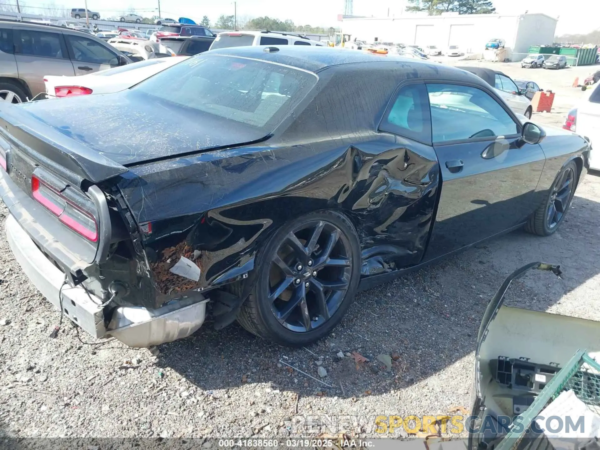 4 Photograph of a damaged car 2C3CDZJG3PH587161 DODGE CHALLENGER 2023