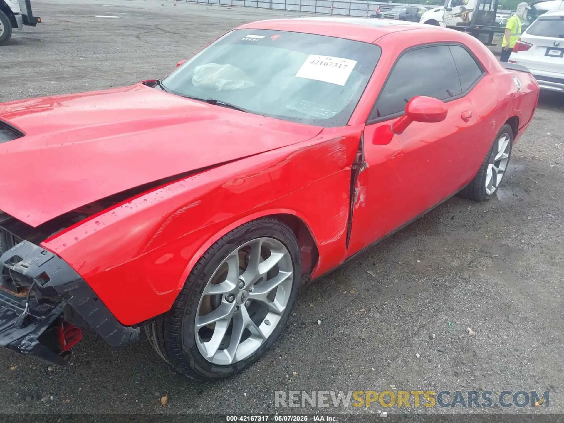6 Photograph of a damaged car 2C3CDZJG4PH669142 DODGE CHALLENGER 2023