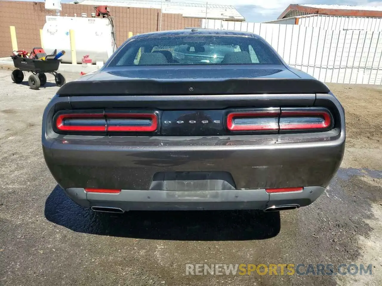 6 Photograph of a damaged car 2C3CDZJG6PH503690 DODGE CHALLENGER 2023