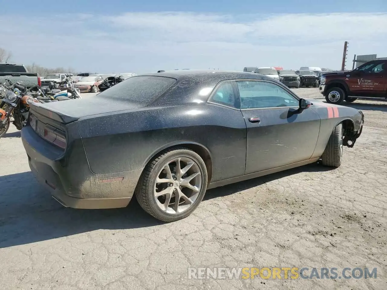 3 Photograph of a damaged car 2C3CDZJG6PH658840 DODGE CHALLENGER 2023