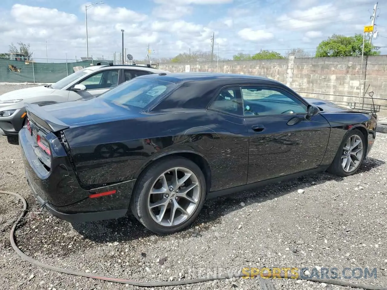 3 Photograph of a damaged car 2C3CDZJG7PH605354 DODGE CHALLENGER 2023