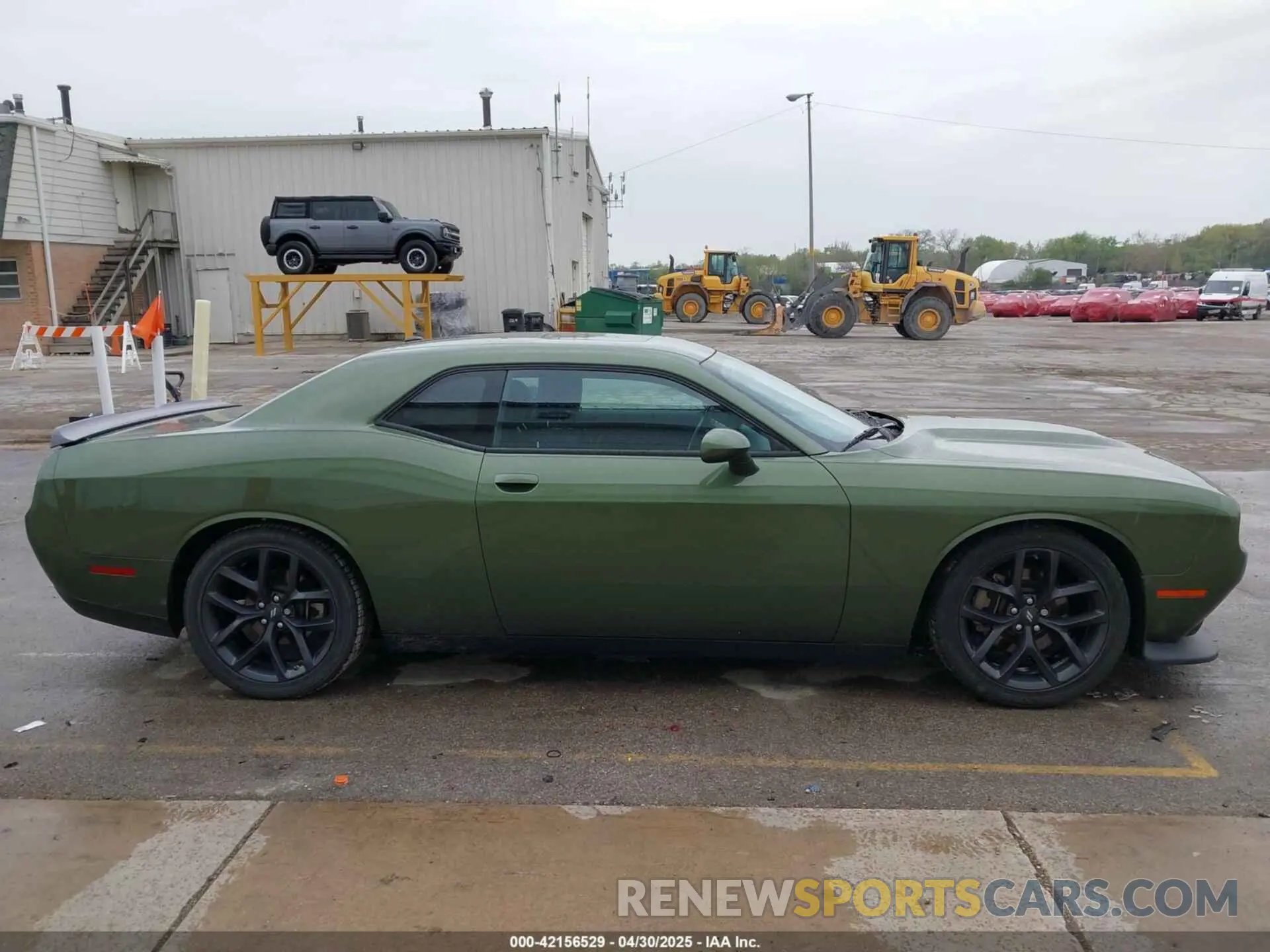 14 Photograph of a damaged car 2C3CDZJG7PH614653 DODGE CHALLENGER 2023