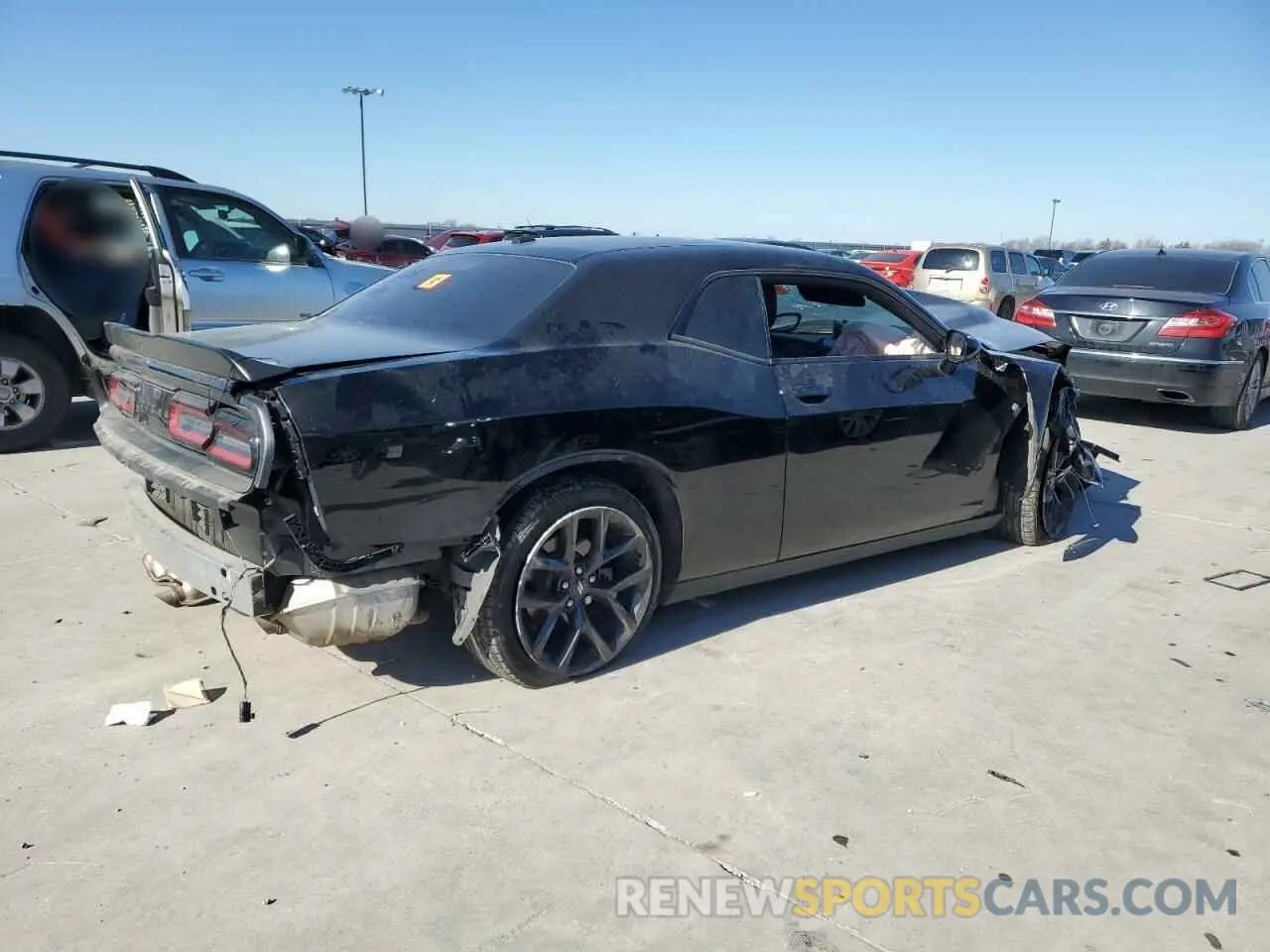 3 Photograph of a damaged car 2C3CDZJG7PH662766 DODGE CHALLENGER 2023