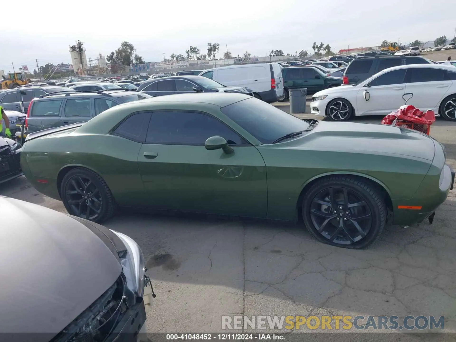 14 Photograph of a damaged car 2C3CDZJG8PH574261 DODGE CHALLENGER 2023