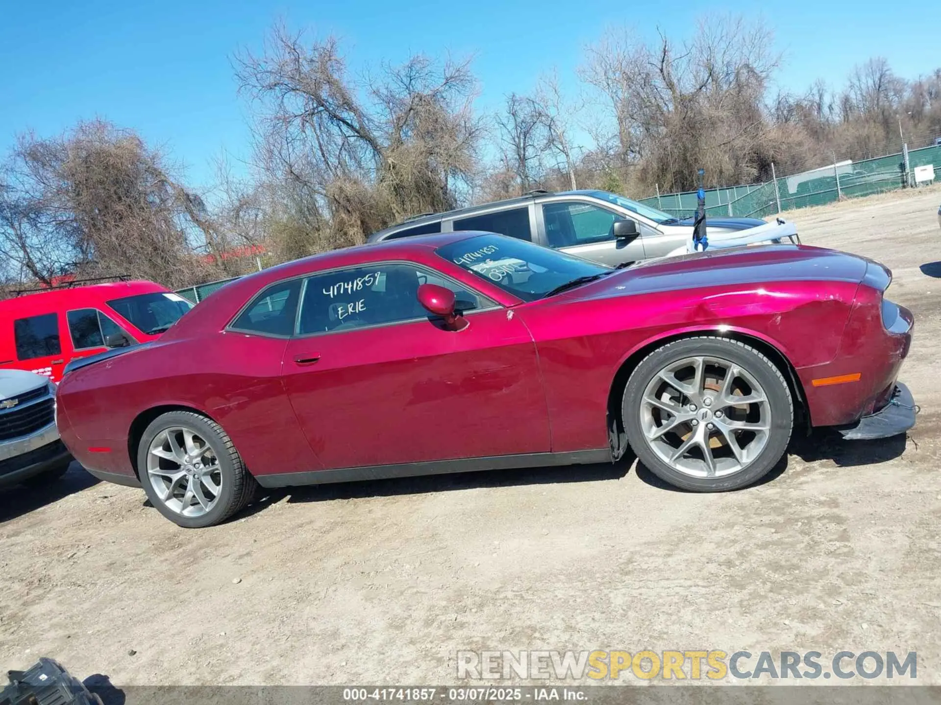 14 Photograph of a damaged car 2C3CDZJG9PH605985 DODGE CHALLENGER 2023