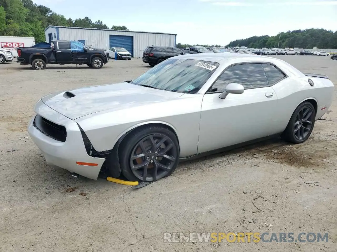 1 Photograph of a damaged car 2C3CDZJGXPH621239 DODGE CHALLENGER 2023