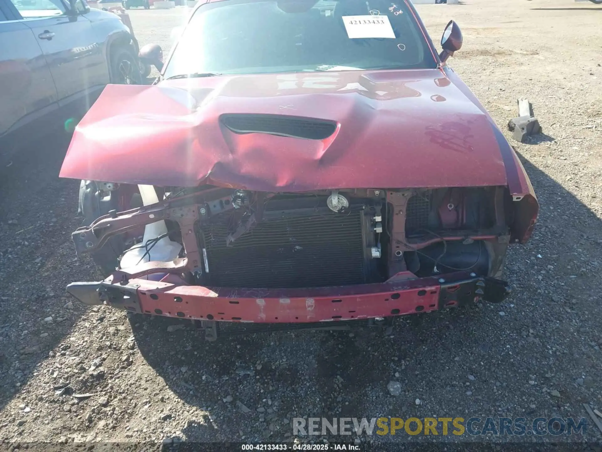 6 Photograph of a damaged car 2C3CDZKG2PH501093 DODGE CHALLENGER 2023