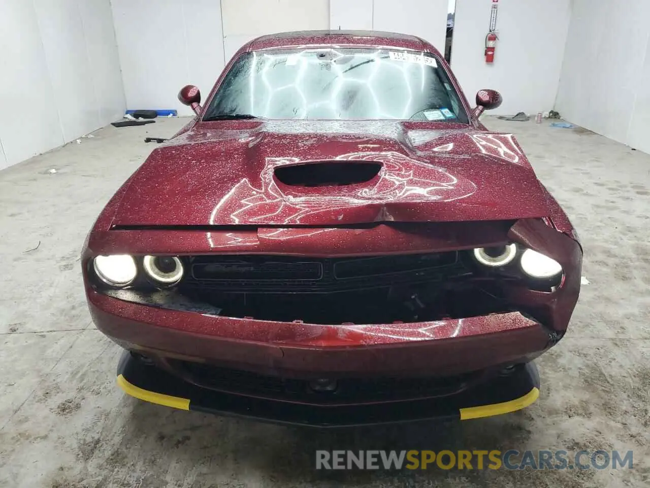 5 Photograph of a damaged car 2C3CDZKG6PH662921 DODGE CHALLENGER 2023