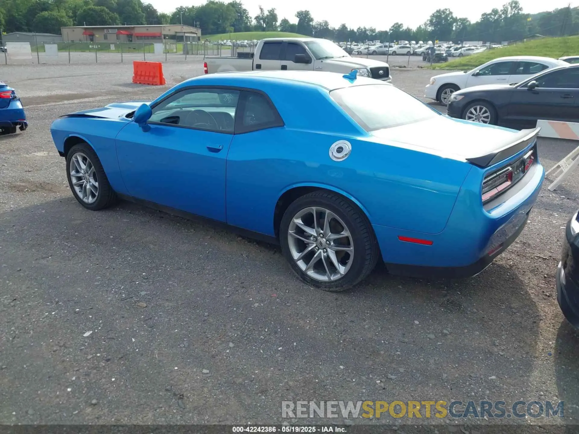 3 Photograph of a damaged car 2C3CDZKG8PH594329 DODGE CHALLENGER 2023
