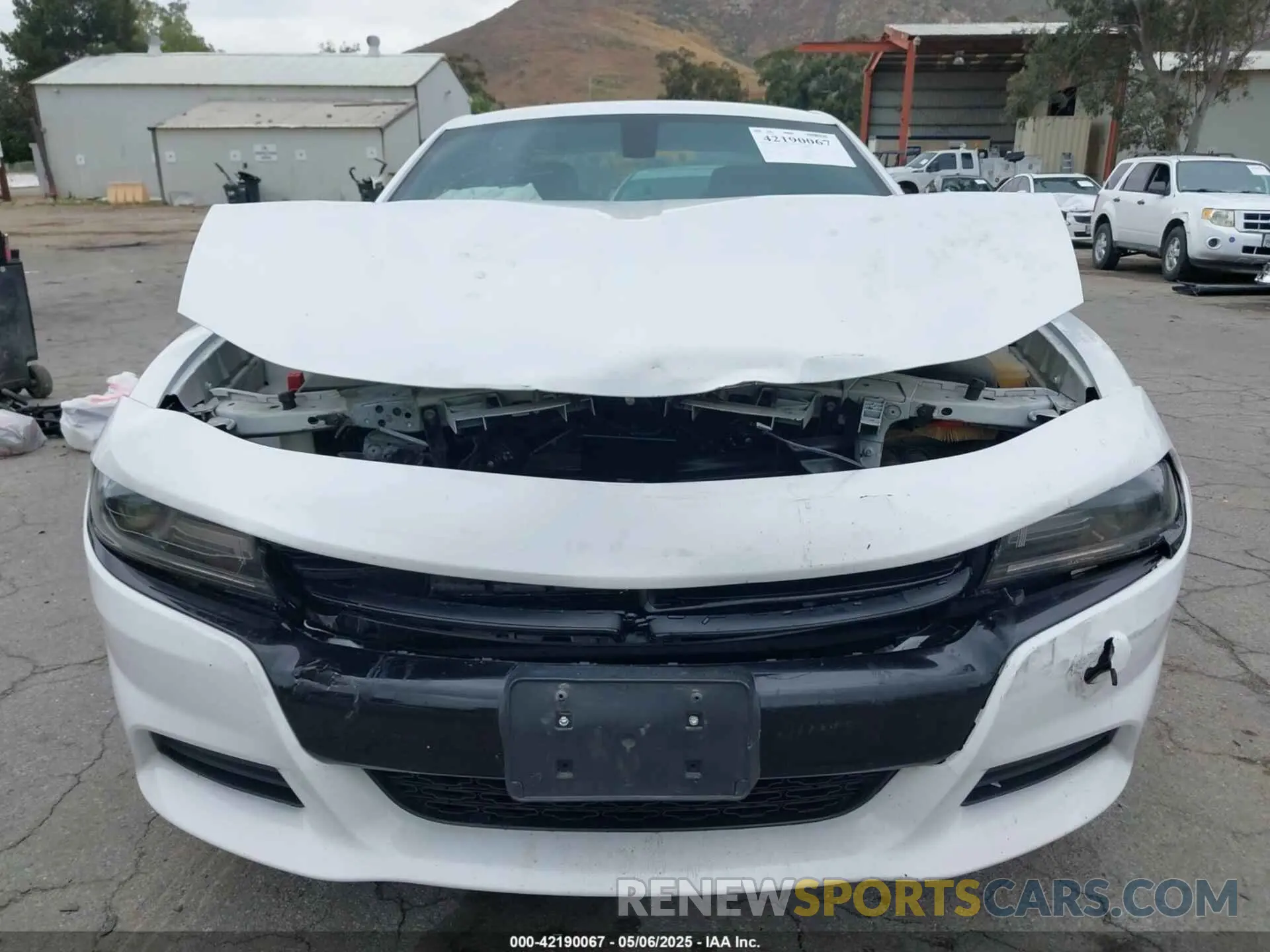 11 Photograph of a damaged car 2C3CDXAG2KH748418 DODGE CHARGER 2019