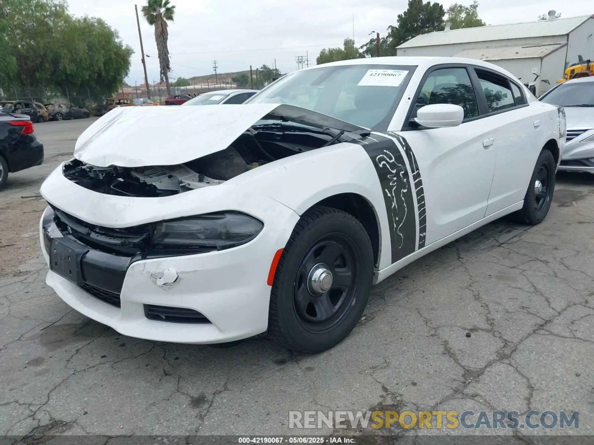 2 Photograph of a damaged car 2C3CDXAG2KH748418 DODGE CHARGER 2019