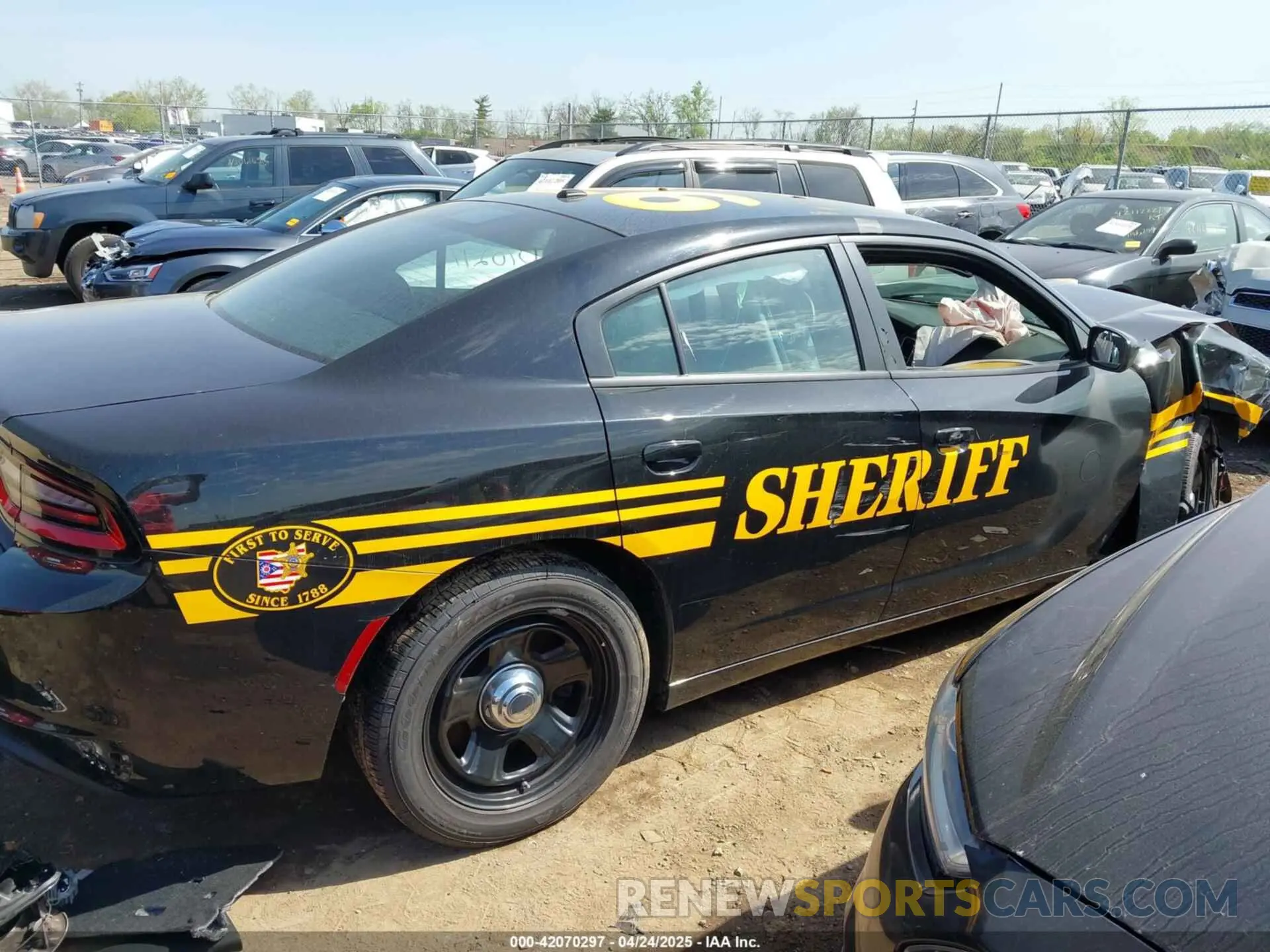 14 Photograph of a damaged car 2C3CDXAG9KH510212 DODGE CHARGER 2019